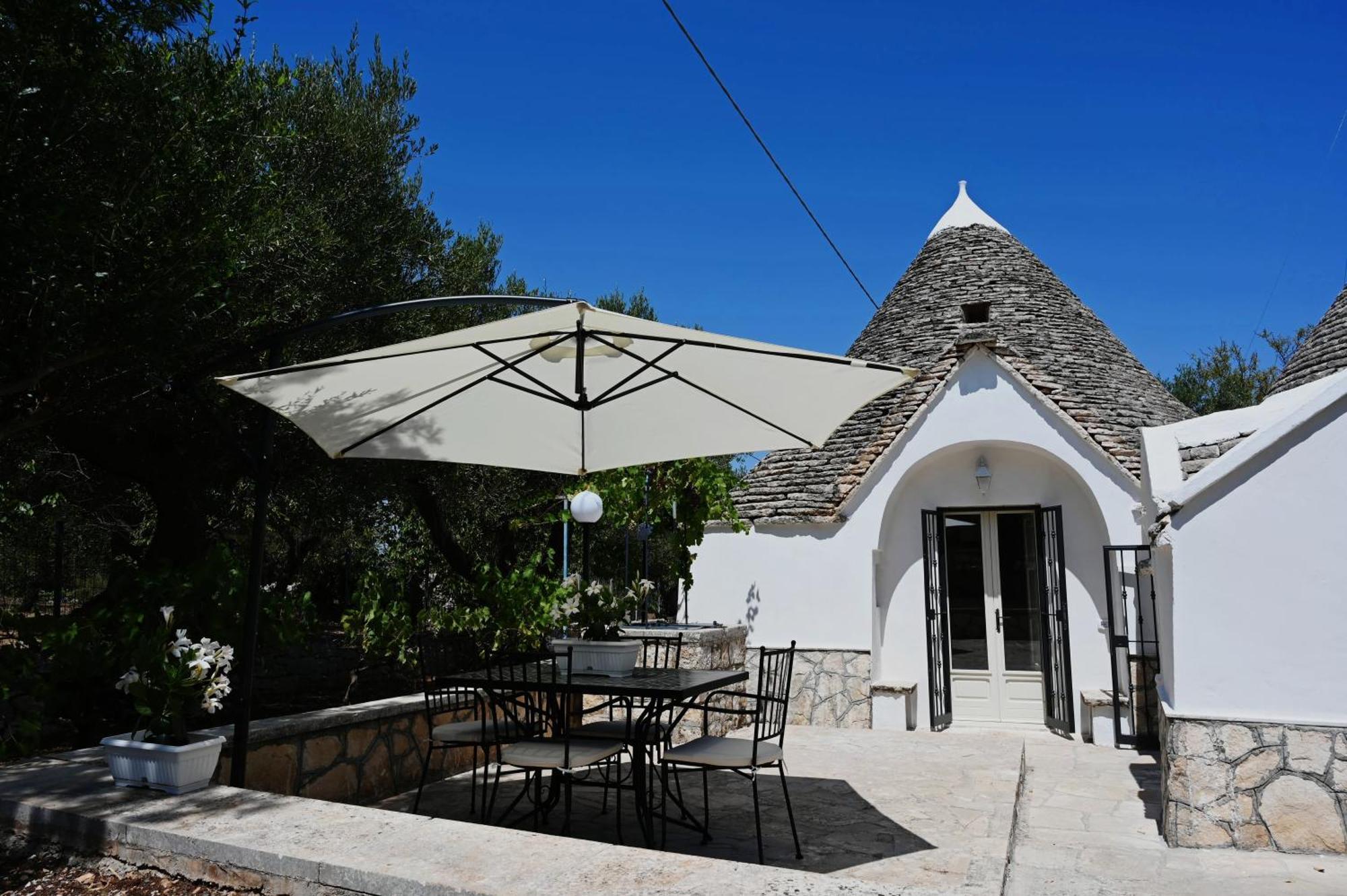 Trulli Del Sole Villa Alberobello Esterno foto