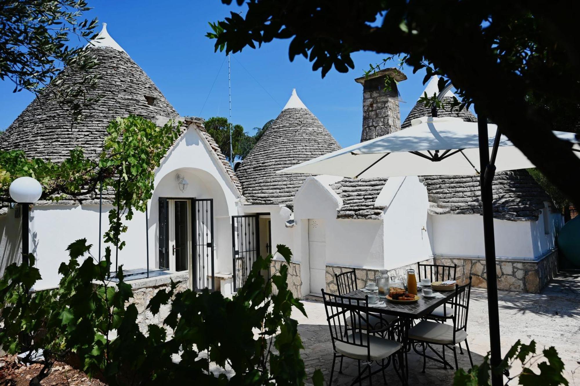 Trulli Del Sole Villa Alberobello Esterno foto