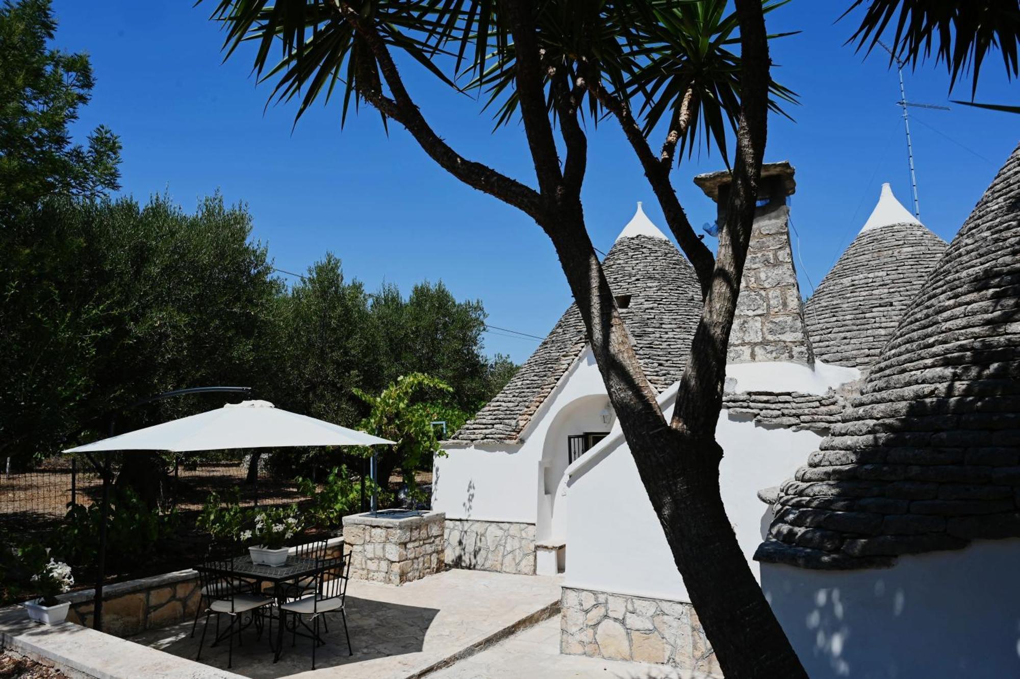 Trulli Del Sole Villa Alberobello Esterno foto