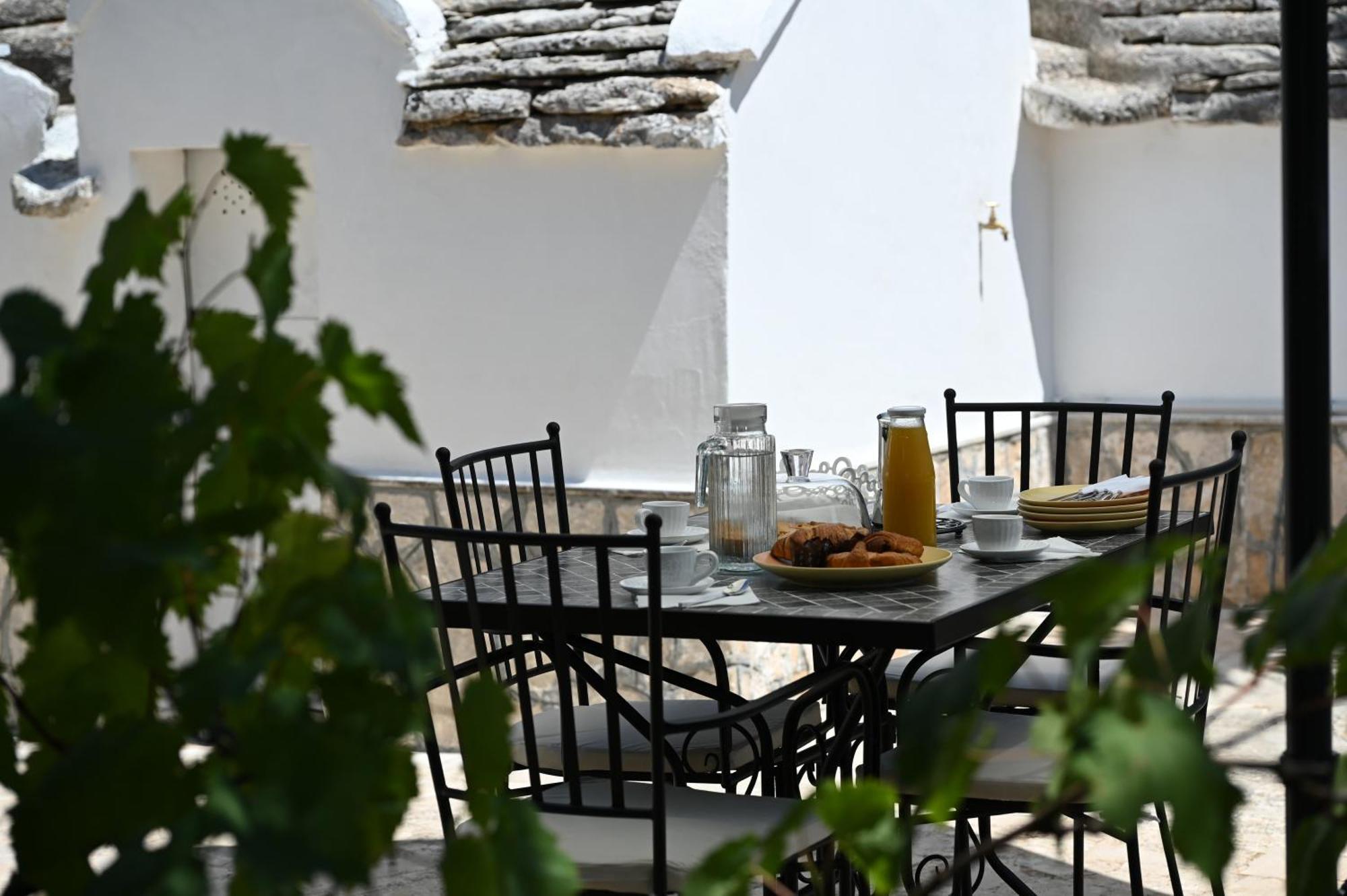 Trulli Del Sole Villa Alberobello Esterno foto